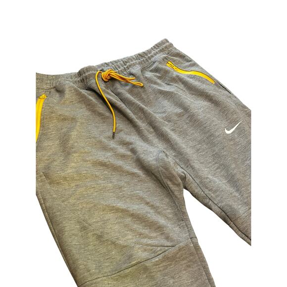 Nike Men’s XXL Atomic Fleece Joggers Gray w/ Yellow Zipper Pockets/Ankles - Picture 2 of 5